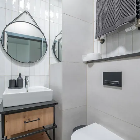 Ht Nest Coliving Apartment Warsaw Exterior photo
