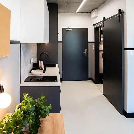 Ht Nest Coliving Apartment Warsaw Exterior photo