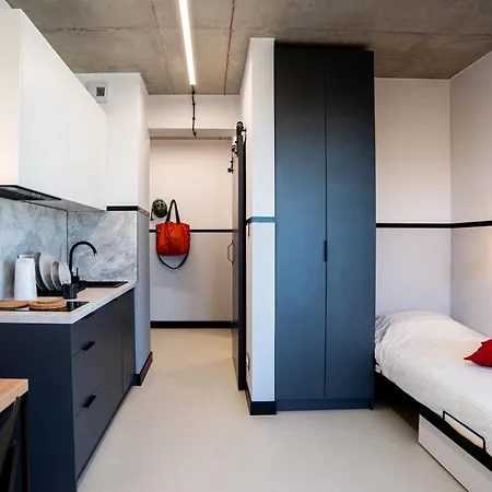 Ht Nest Coliving Apartment Warsaw Exterior photo